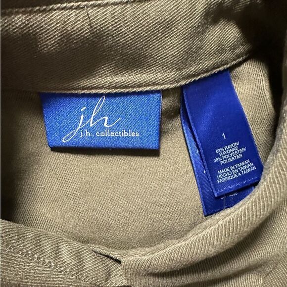 JH Collectibles button down shirt. Size 1X. NWT - Picture 4 of 8